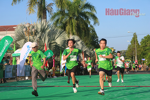 Phát động tham gia “Mekong delta marathon” Hậu Giang 2023